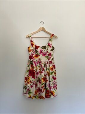 groovy bright watercolor floral dress, fit and flare, size small